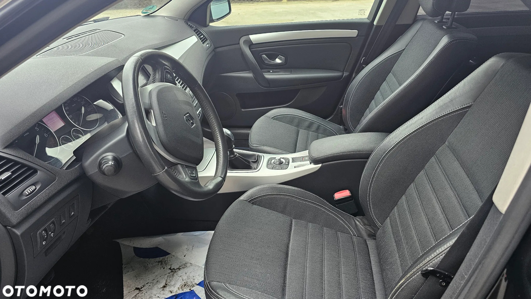 Renault Laguna 2.0 Expression - 19