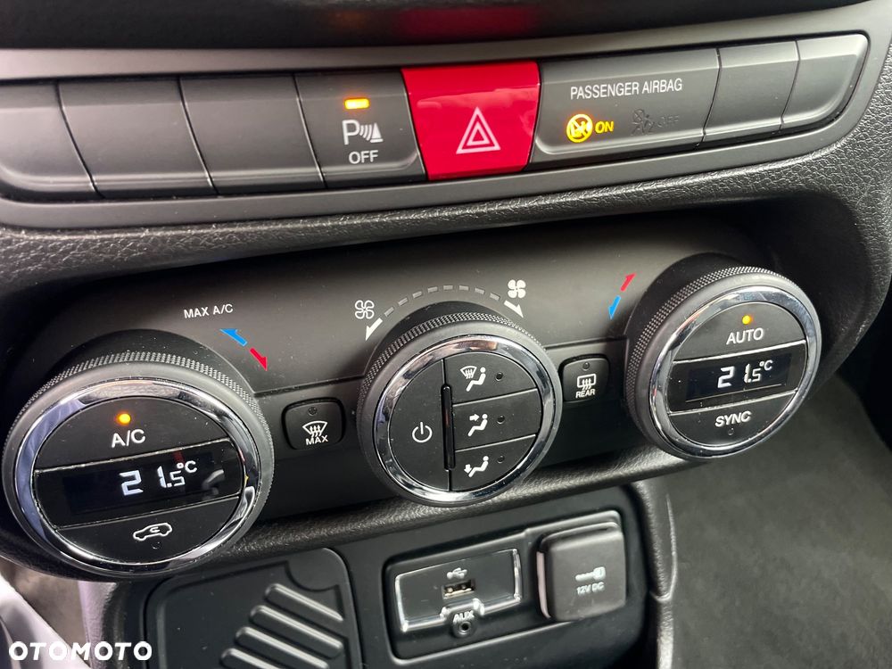 Jeep Renegade - 27