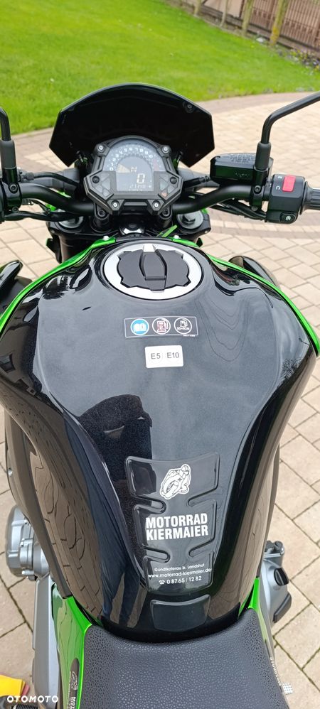 Kawasaki Z 900 - 11