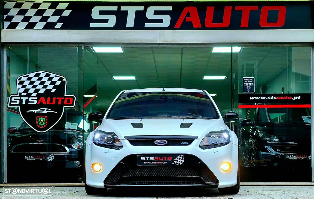 Ford Focus 2.5 T RS - 52