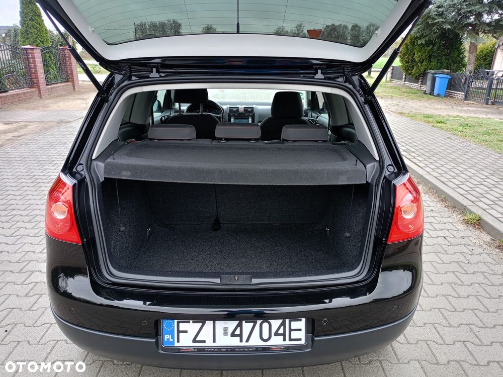 Volkswagen Golf - 12