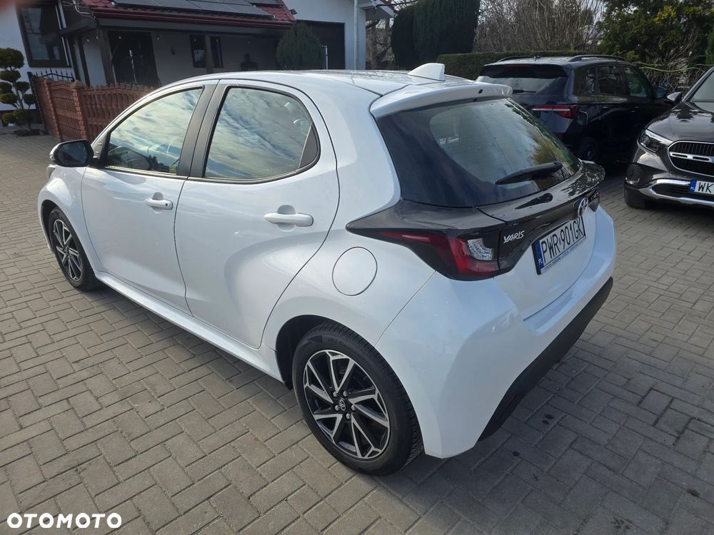 Toyota Yaris - 5