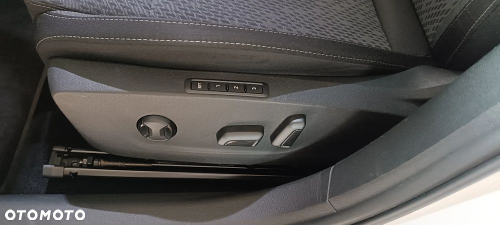 Skoda Octavia - 8