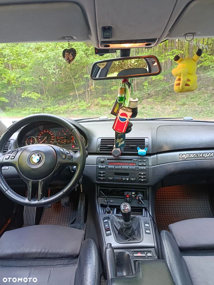 BMW Seria 3 325i - 5