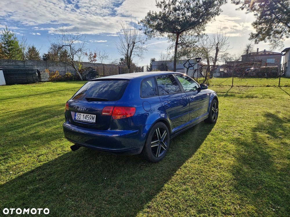 Audi A3 Sportback - 8