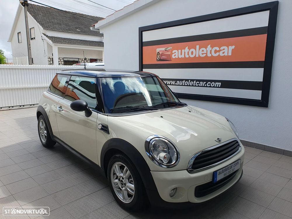 MINI 3 Portas One Aut. - 2