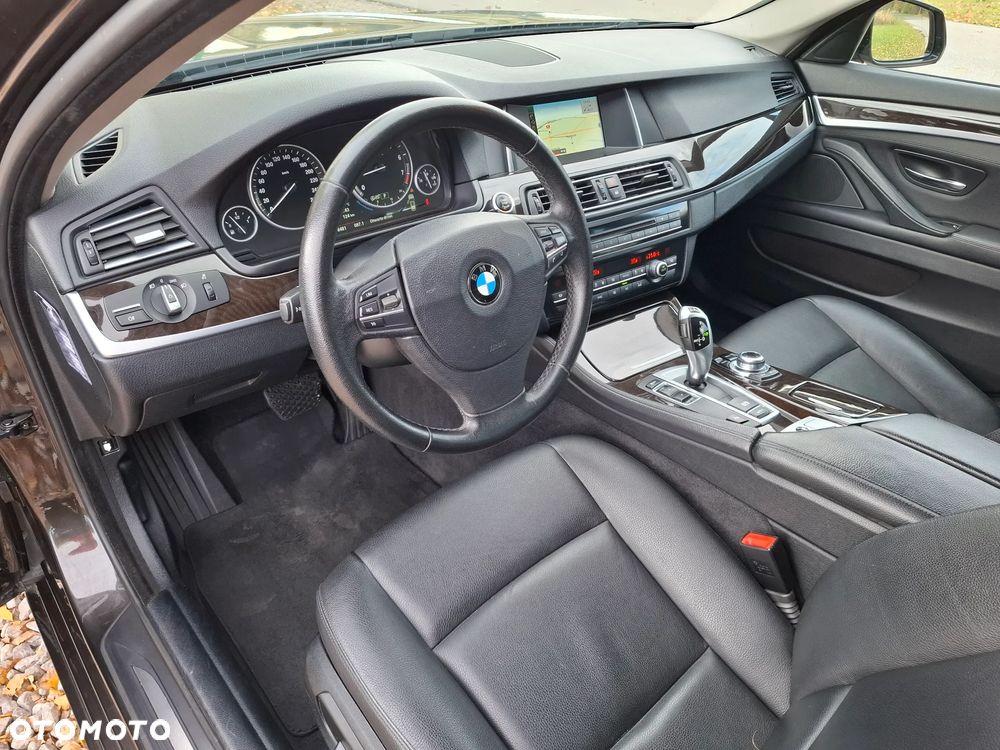 BMW Seria 5 - 12