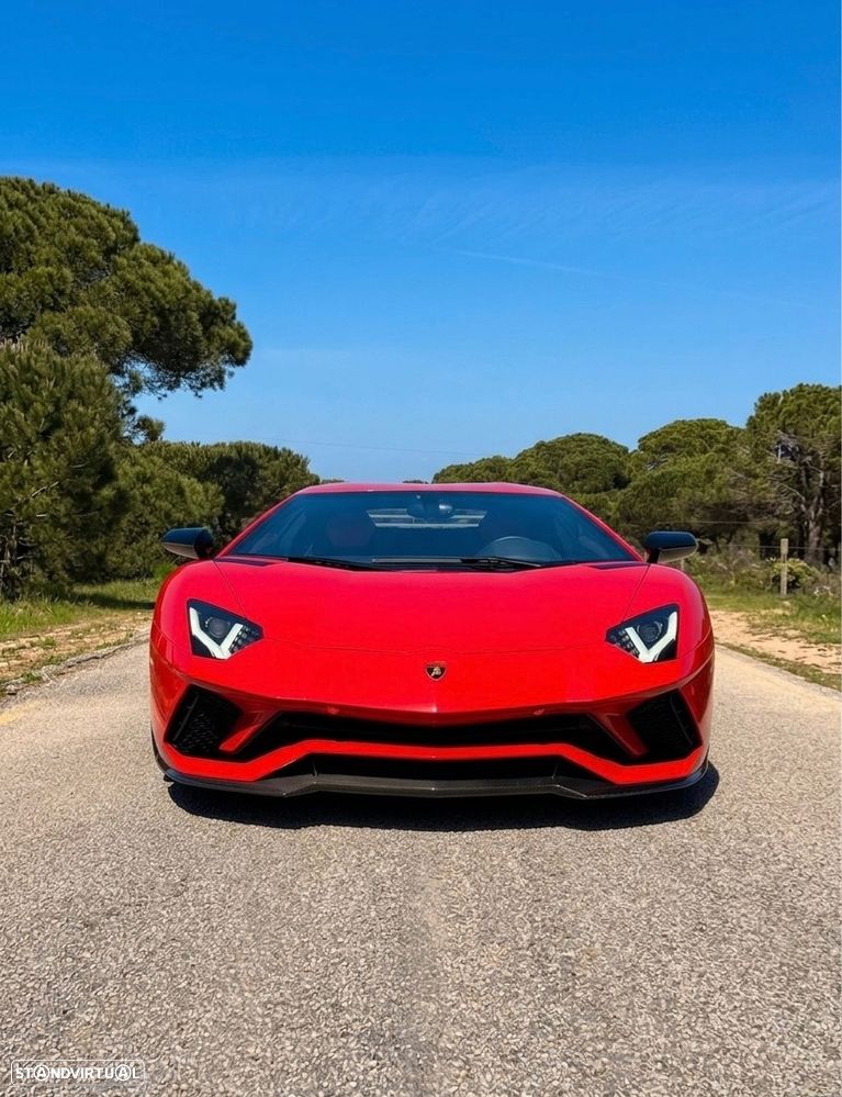 Lamborghini Aventador 6.5 V12 LP740-4 S - 5