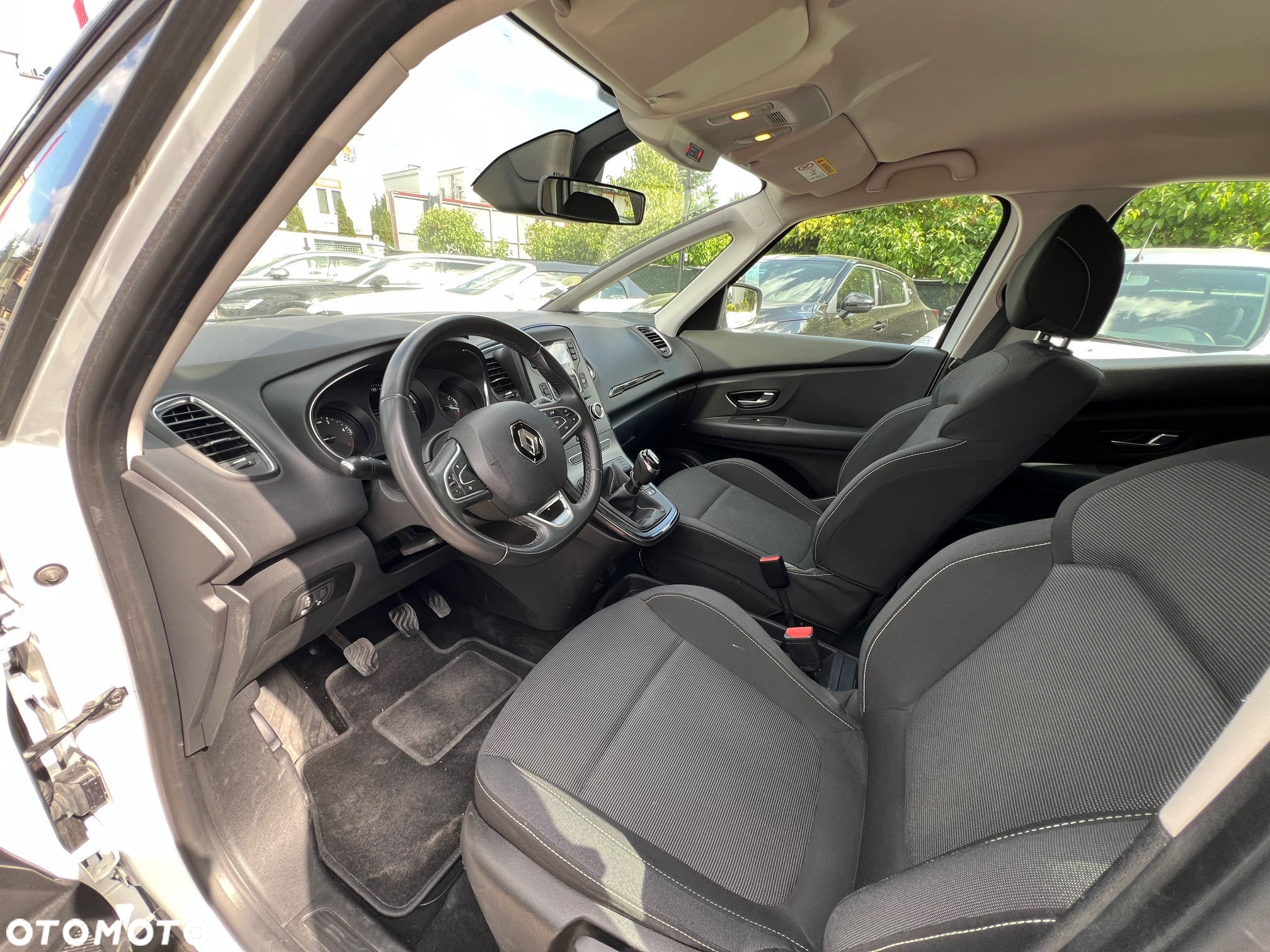 Renault Scenic BLUE dCi 120 Deluxe-Paket LIMITED - 8