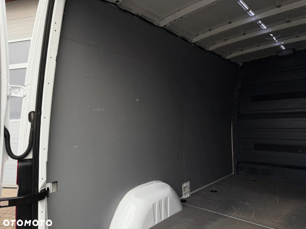 Mercedes-Benz Sprinter 316 CDI L2H2 - 28