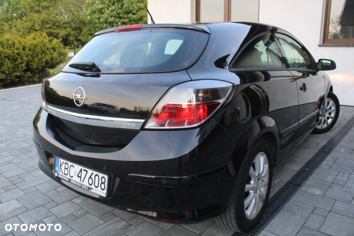 Opel Astra - 4