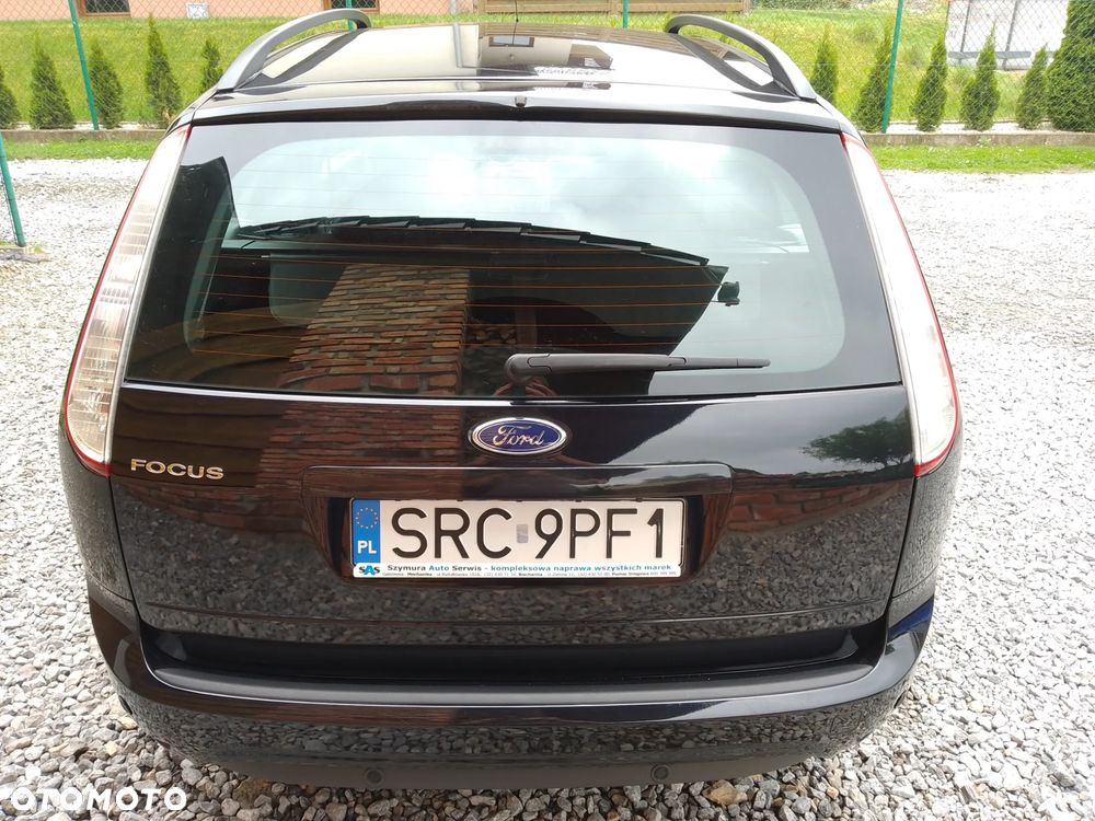 Ford Focus - 8
