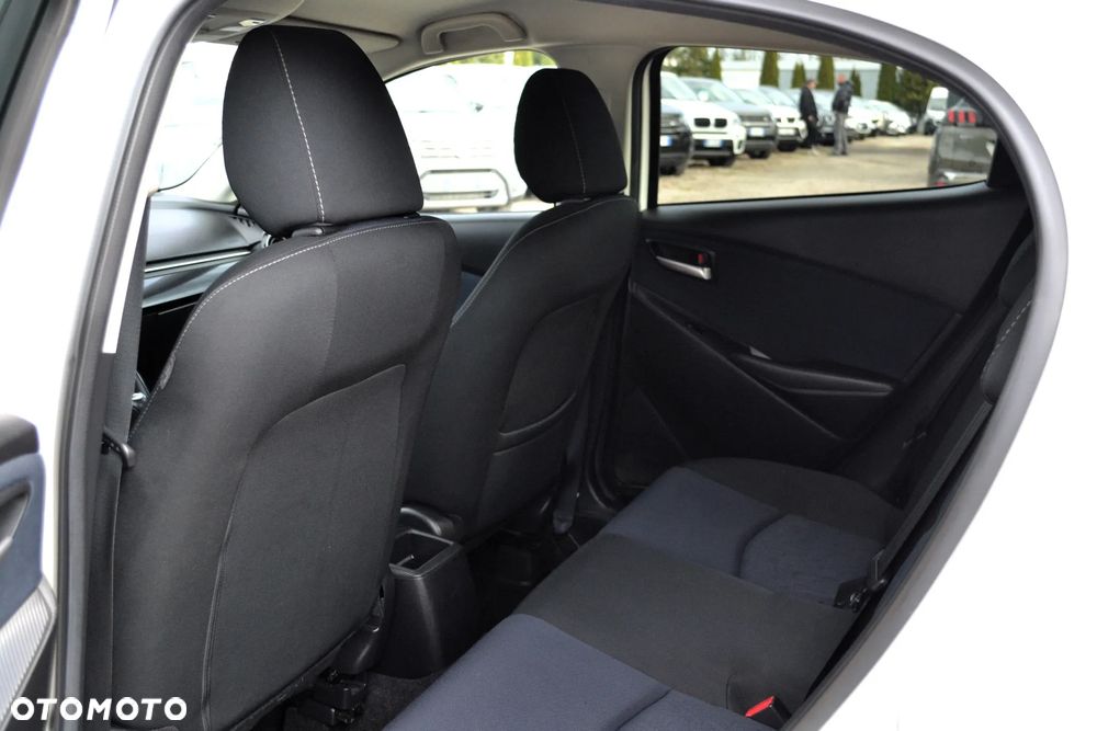 Mazda 2 SKYACTIV-G 90 Sports-Line - 11