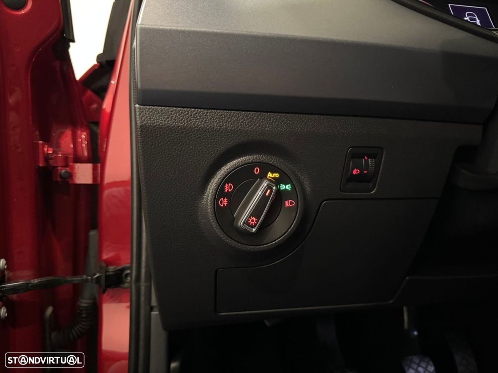 SEAT Arona 1.0 TSI Xcellence - 49