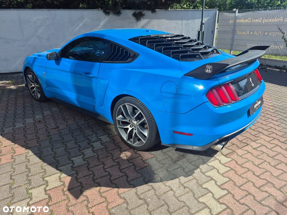 Ford Mustang 5.0 V8 GT - 3