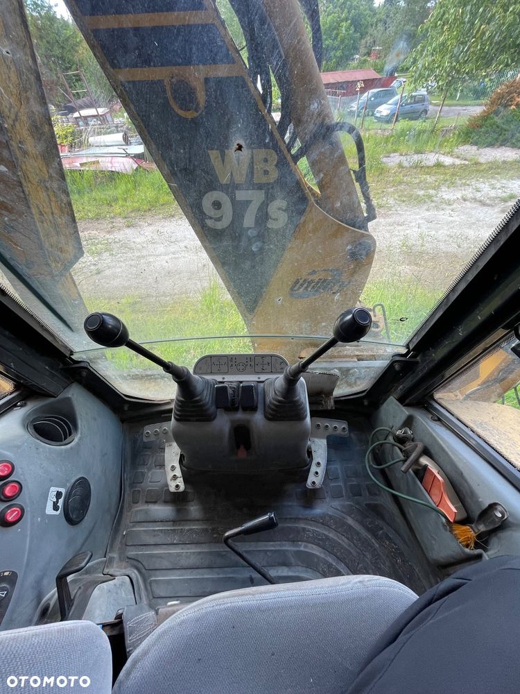 Komatsu WB97s - 10