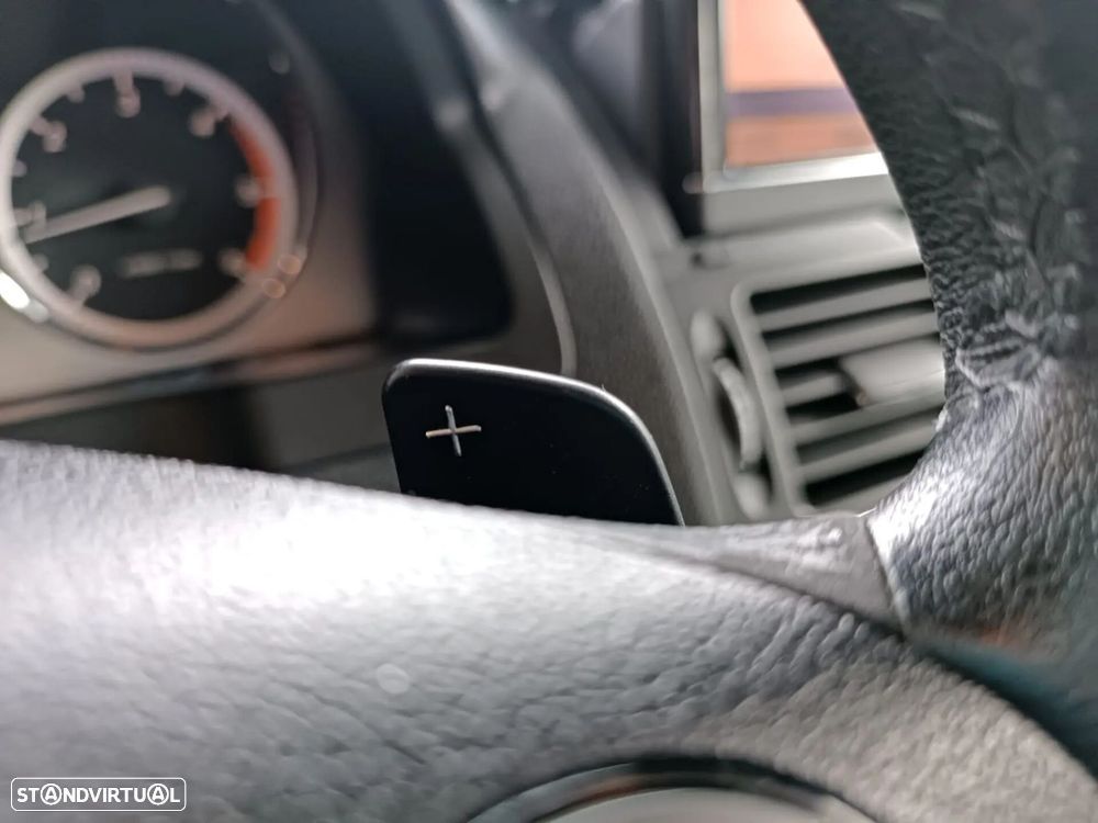 Mercedes-Benz C 220 CDI Avantgarde Aut. - 11