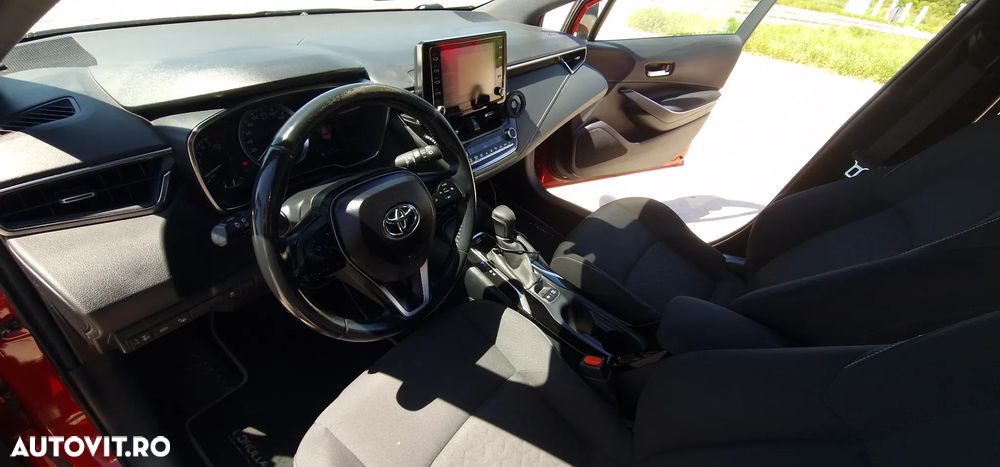 Toyota Corolla 1.8 Business Edition - 10