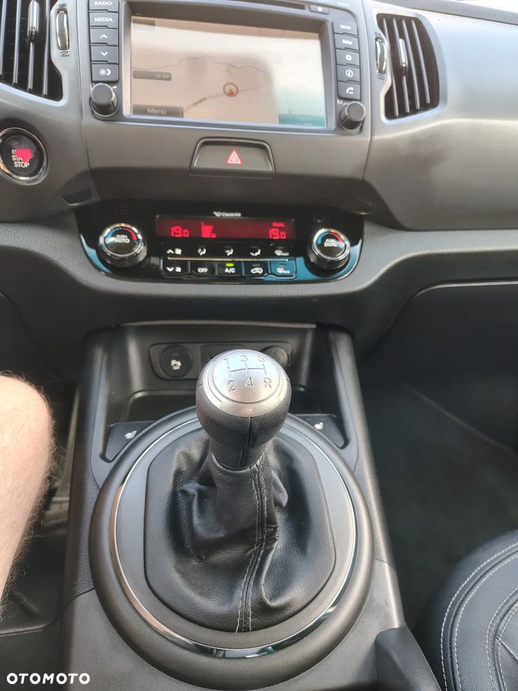 Kia Sportage 2.0 CVVT 2WD Spirit - 34
