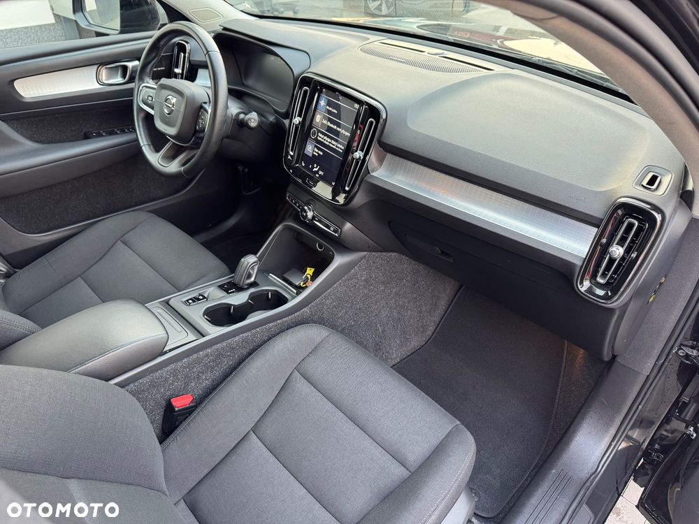 Volvo XC 40 T3 Inscription - 18