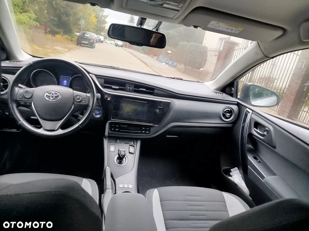 Toyota Auris 1.8 VVT-i Automatik Life - 9