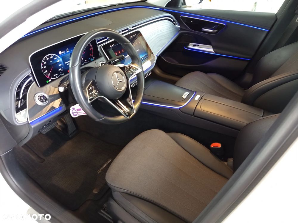 Mercedes-Benz Klasa E 220 d Avantgarde - 20