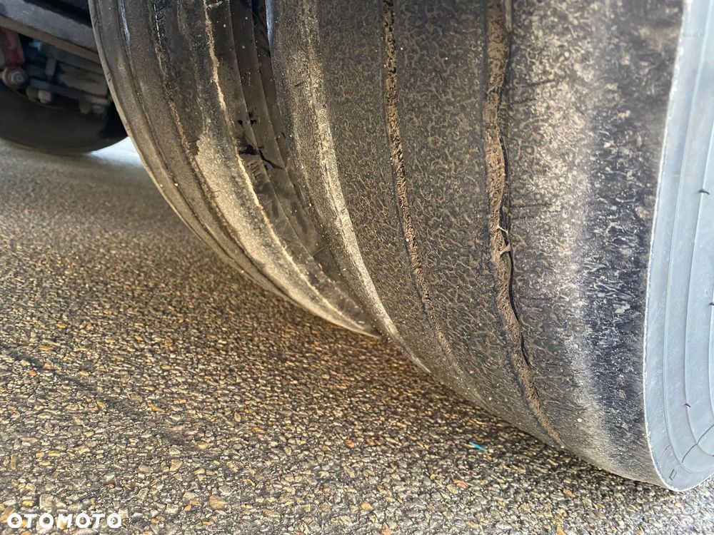 Renault D-WIDE + LOHR EUROLOHR - 36