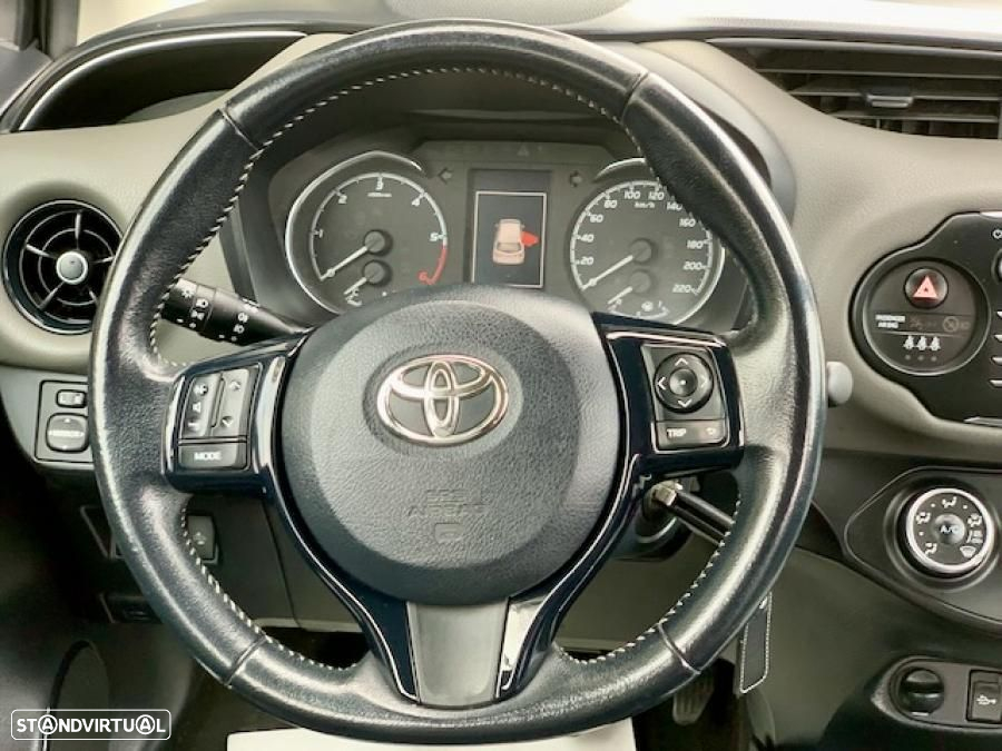Toyota Yaris 1.4 D-4D Comfort+P.Style - 16