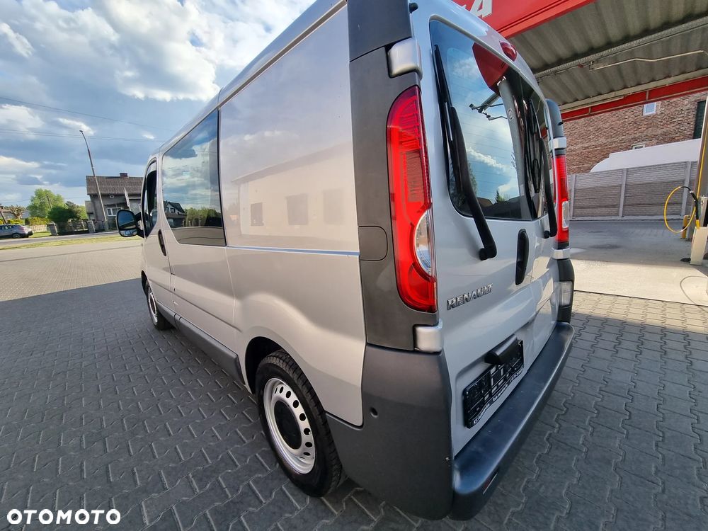 Renault Trafic - 18