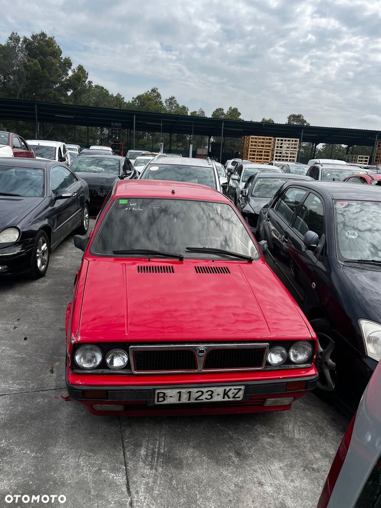 Lancia Delta 1600 HF Turbo - 1