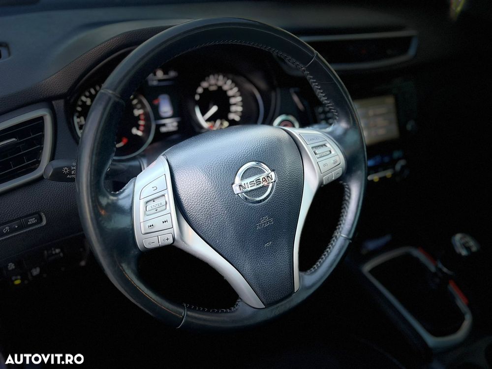 Nissan Qashqai 1.5 DCI TEKNA+ - 17