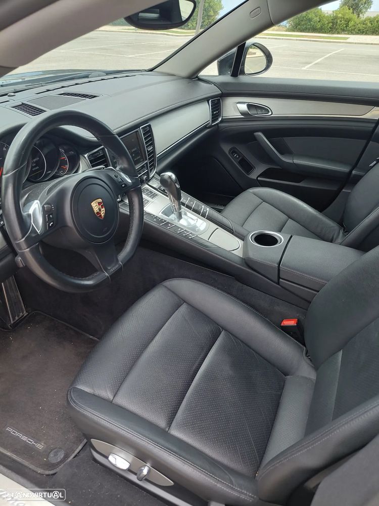 Porsche Panamera Platinum Edition - 10