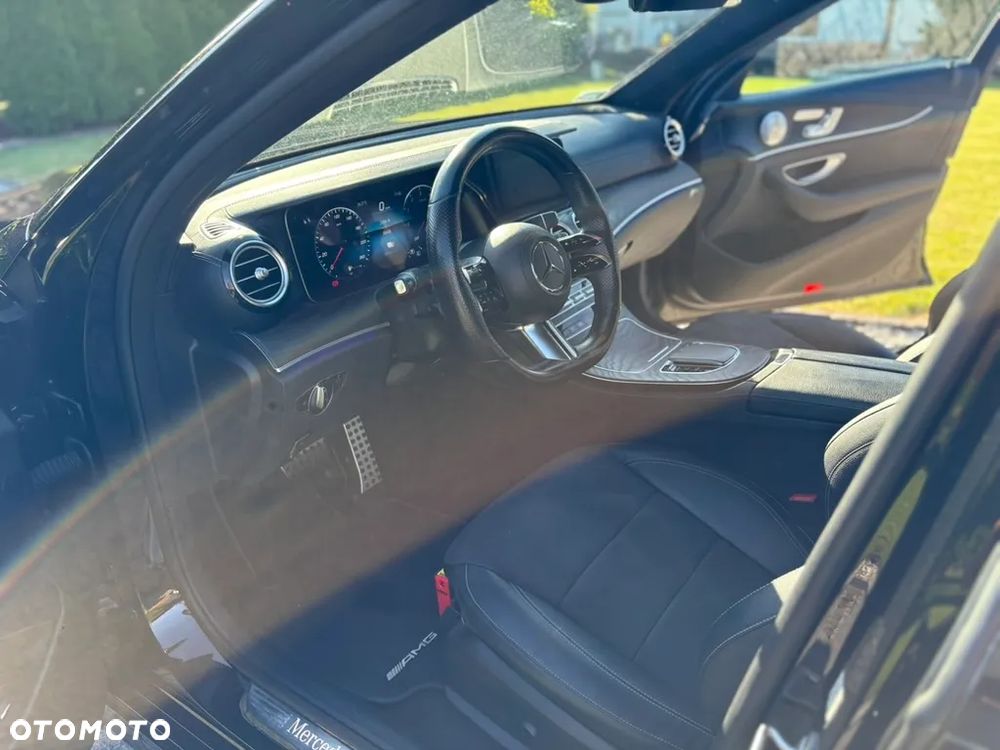 Mercedes-Benz Klasa E 300 de Business Edition - 15