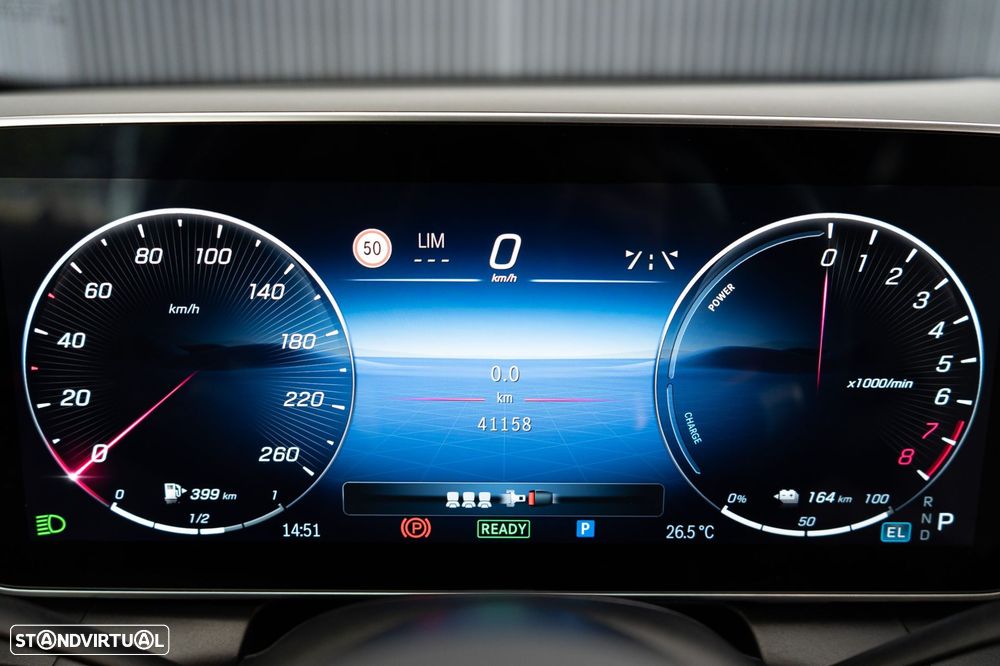 Mercedes-Benz GLC 300 e 4Matic 9G-TRONIC AMG Line Advanced - 6