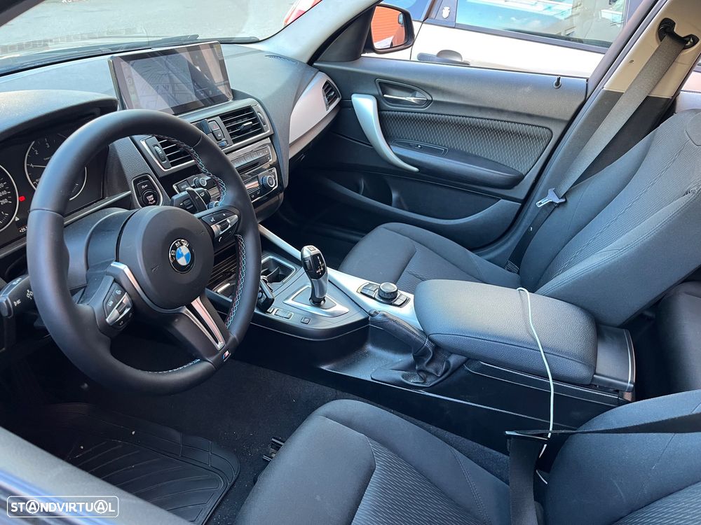 BMW 116 d Auto - 8
