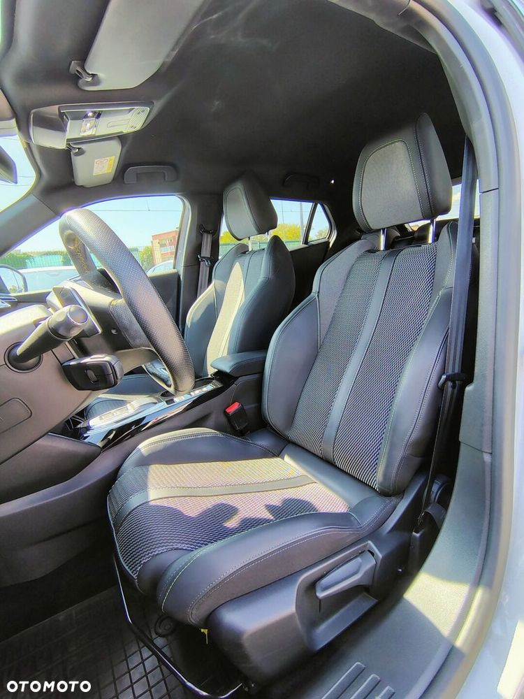 Peugeot 2008 - 7