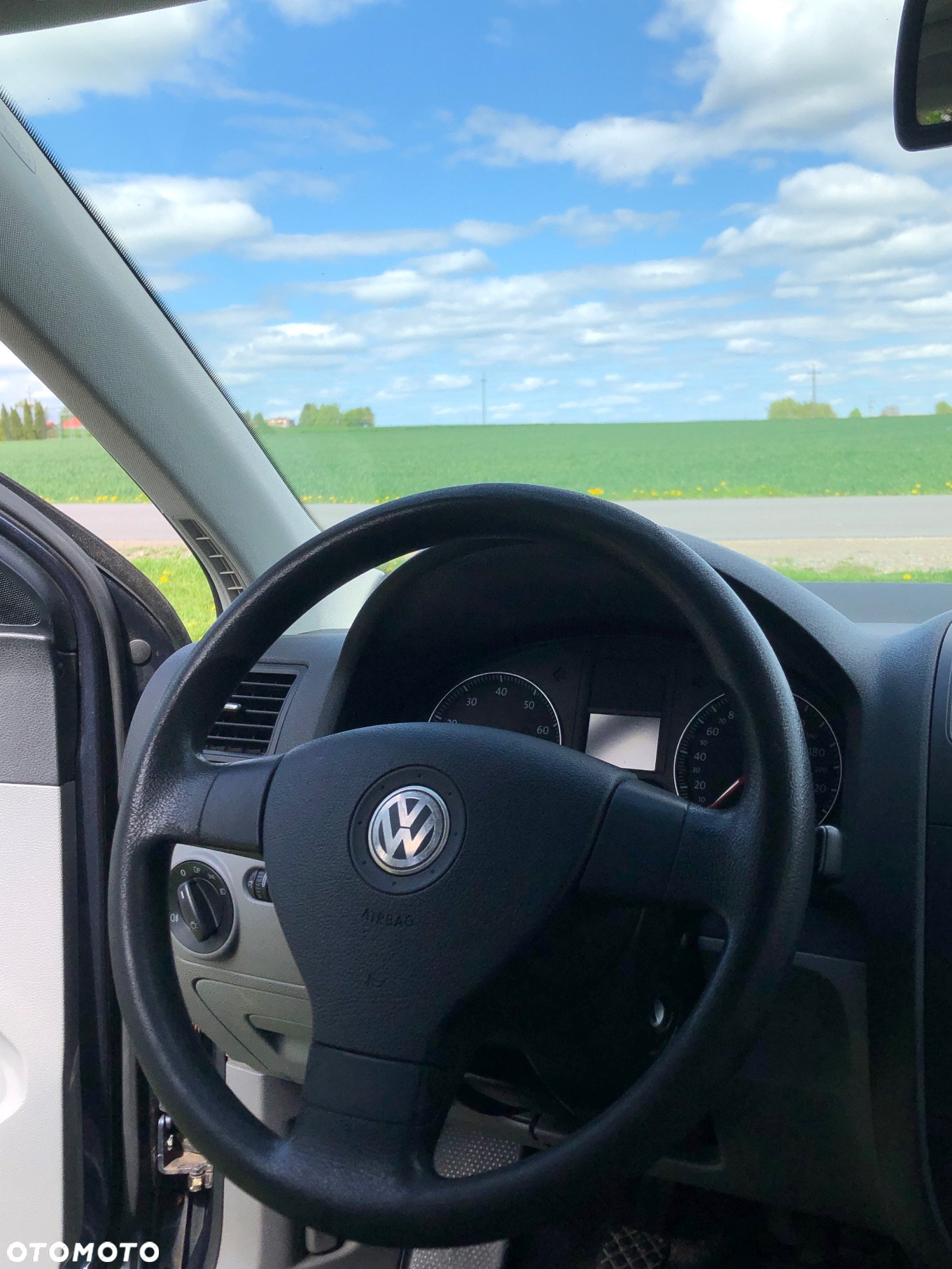Volkswagen Jetta - 22