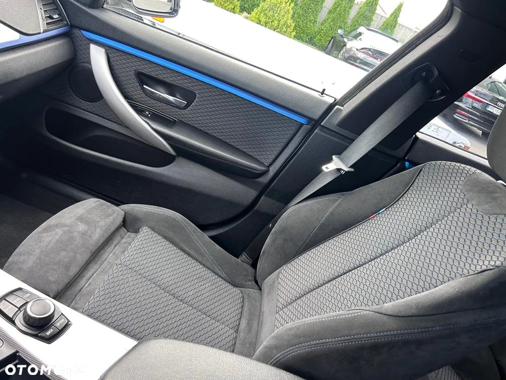 BMW Seria 4 420i xDrive M Sport - 11