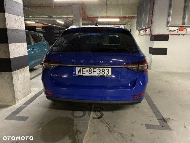 Skoda Superb 2.0 TDI SCR Ambition DSG - 2