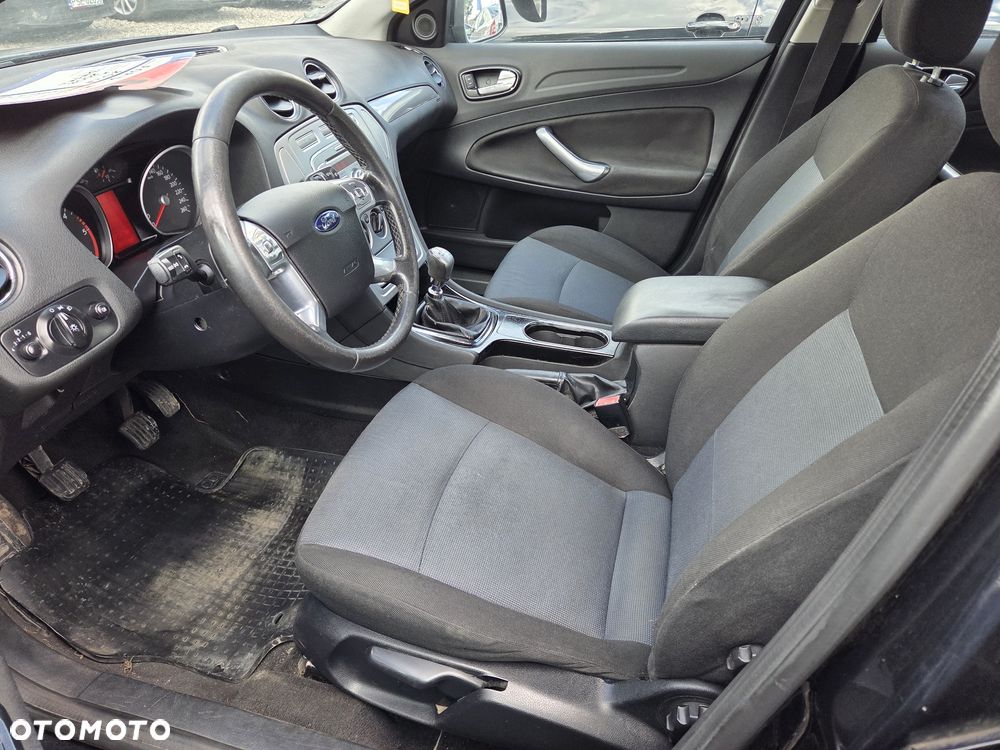 Ford Mondeo - 6
