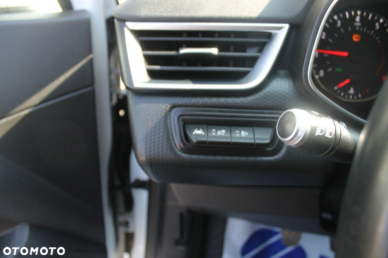Renault Clio - 18