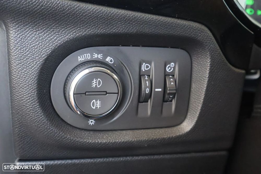 Opel Corsa 1.2 T Edition - 12