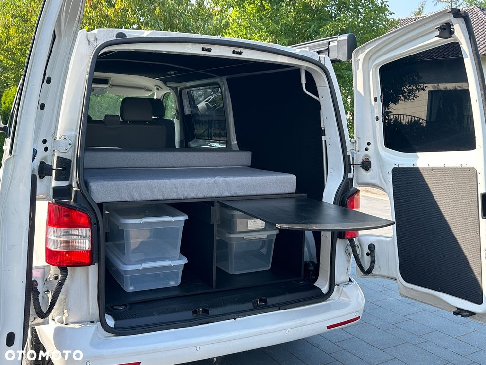 Volkswagen Transporter - 28