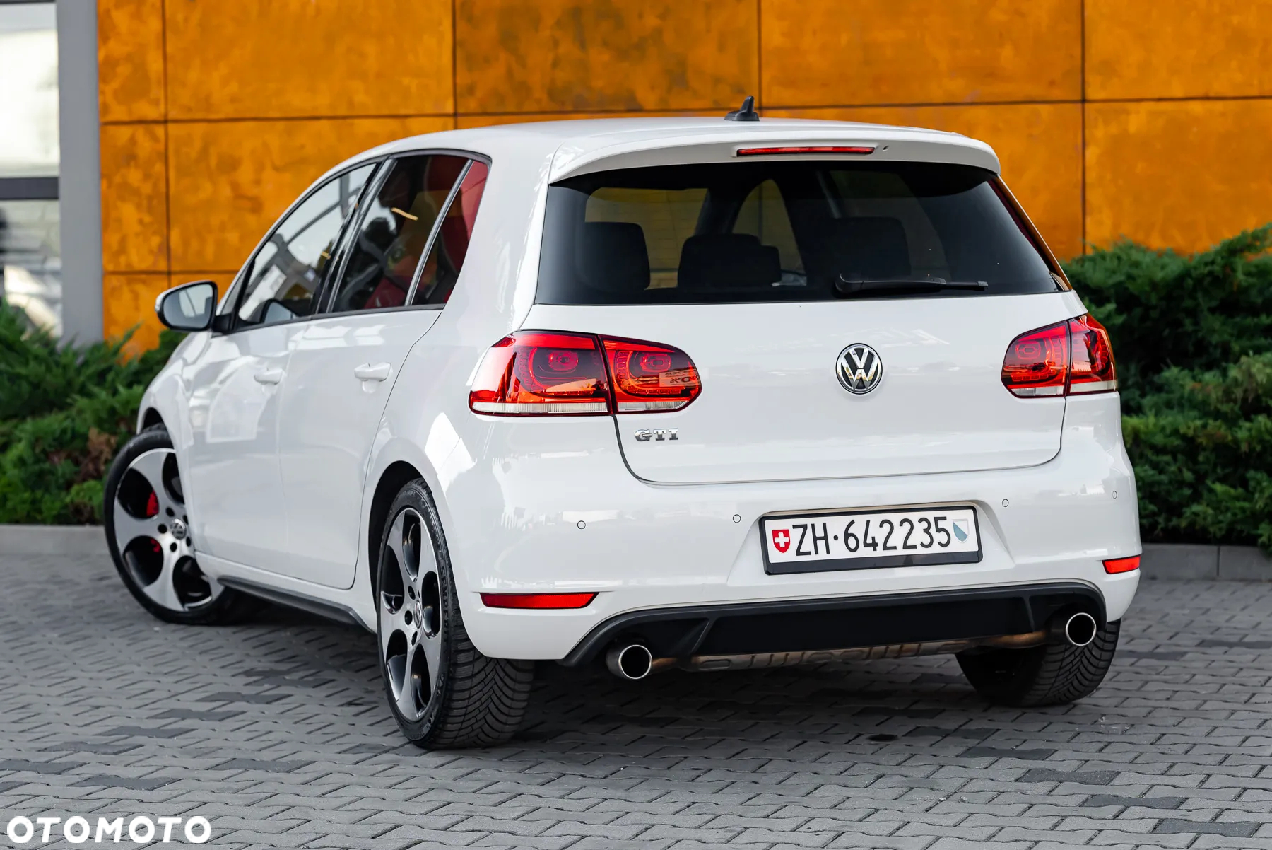 Volkswagen Golf 2.0 GTI DSG - 8