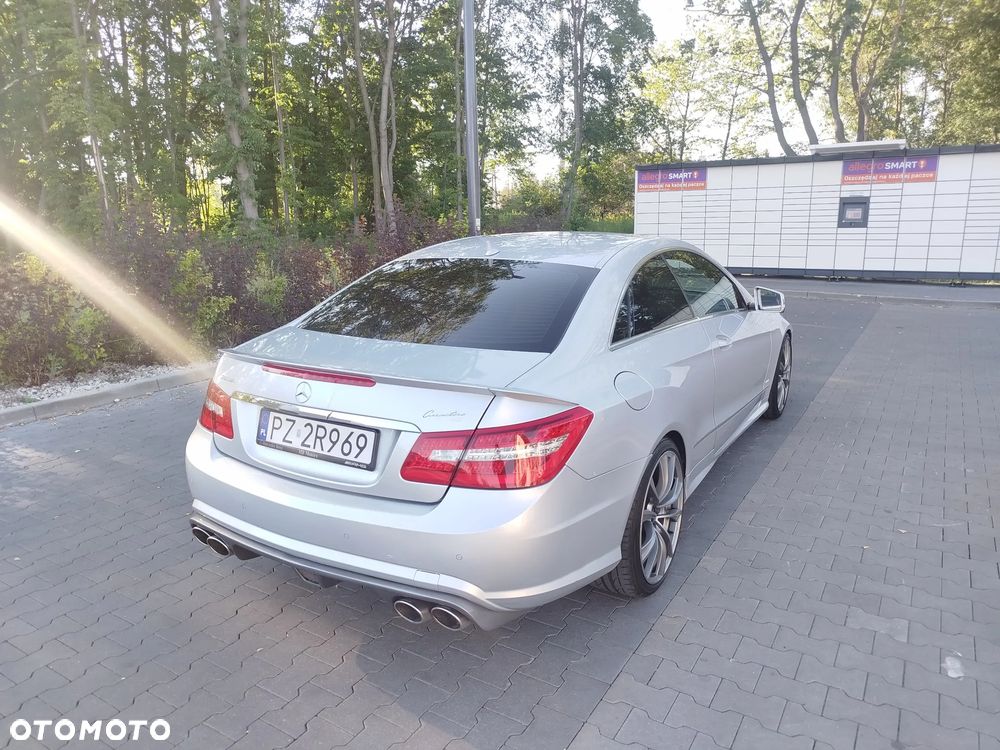 Mercedes-Benz Klasa E 250 CDI DPF BlueEFFICIENCY Automatik Avantgarde - 15