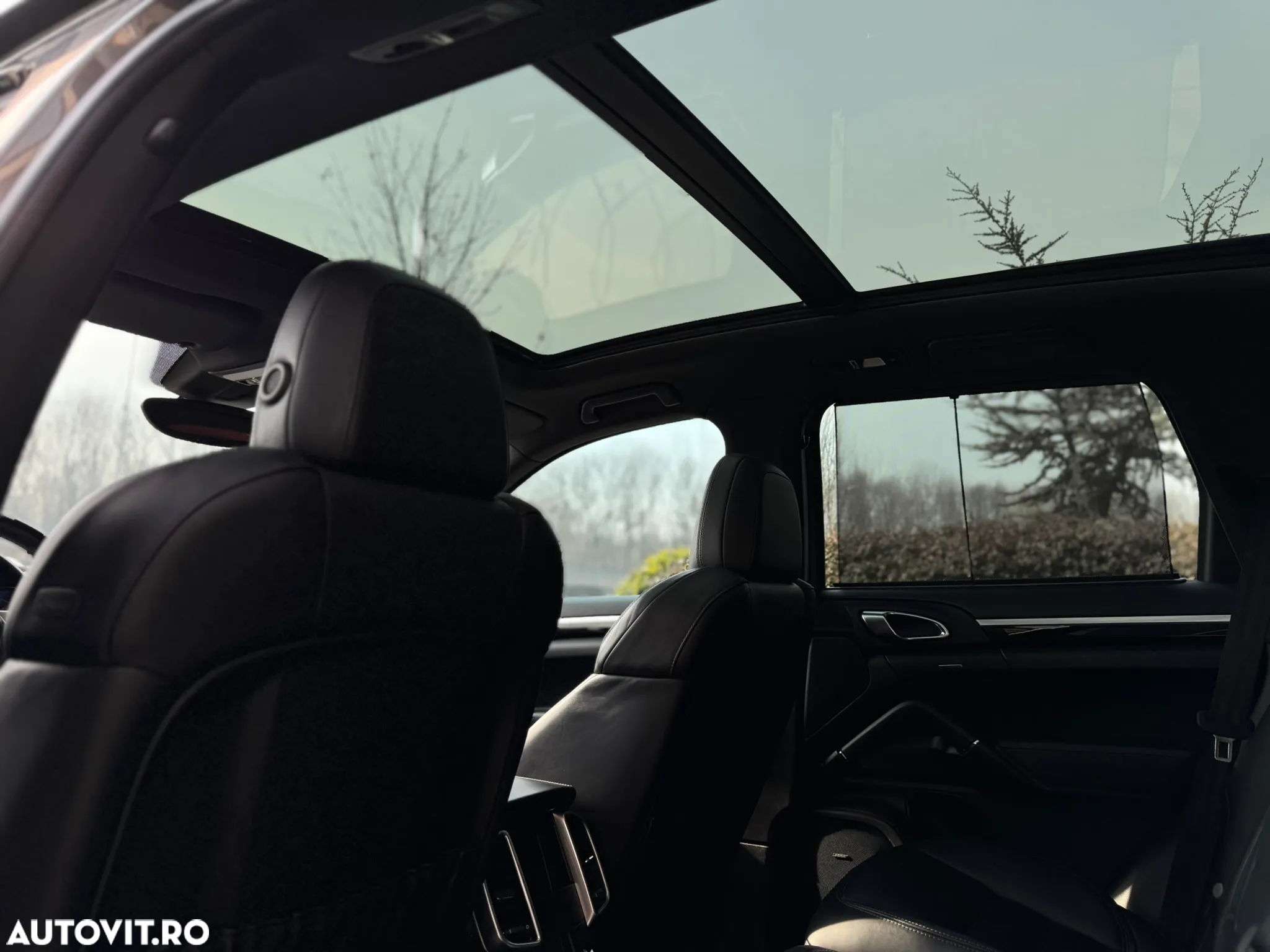 Porsche Cayenne - 21