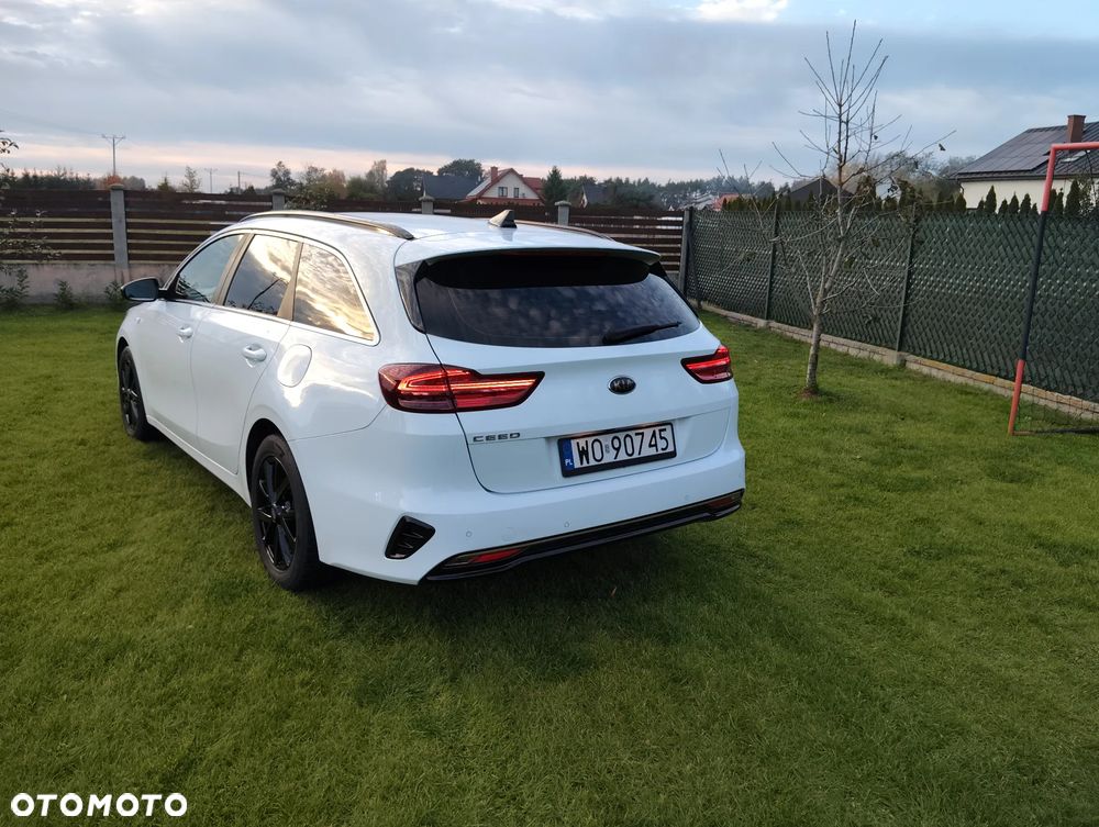Kia Ceed 2019 photo 2