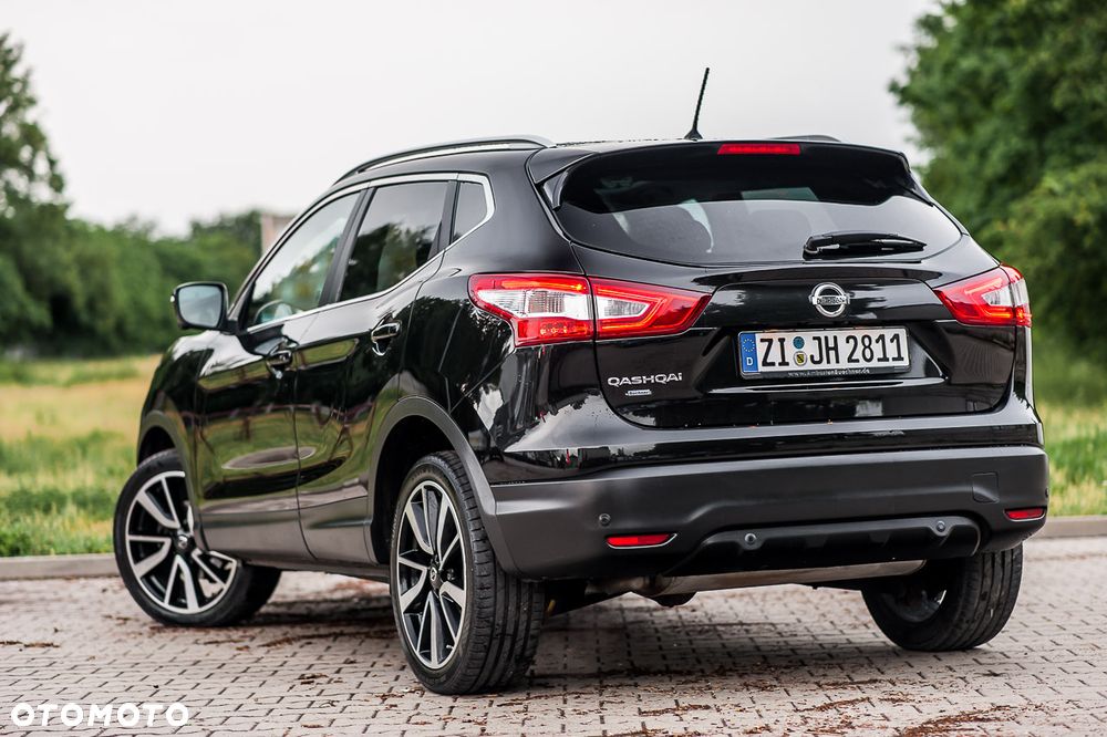 Nissan Qashqai 1.6 DIG-T Tekna - 4