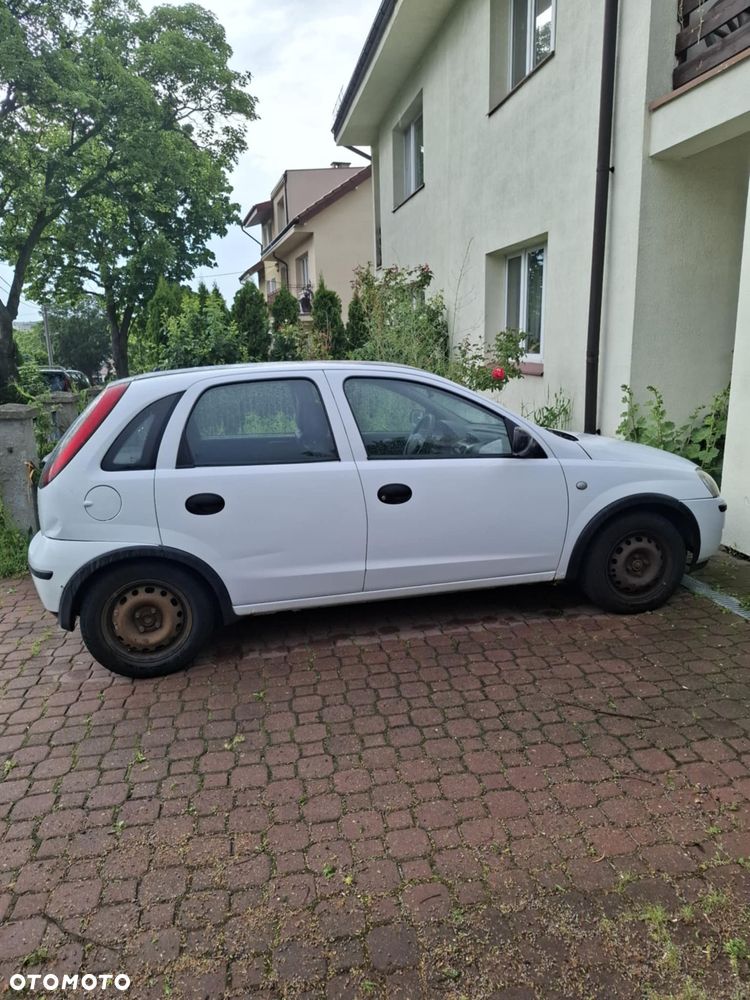 Opel Corsa 1.3 CDTI Essentia - 2