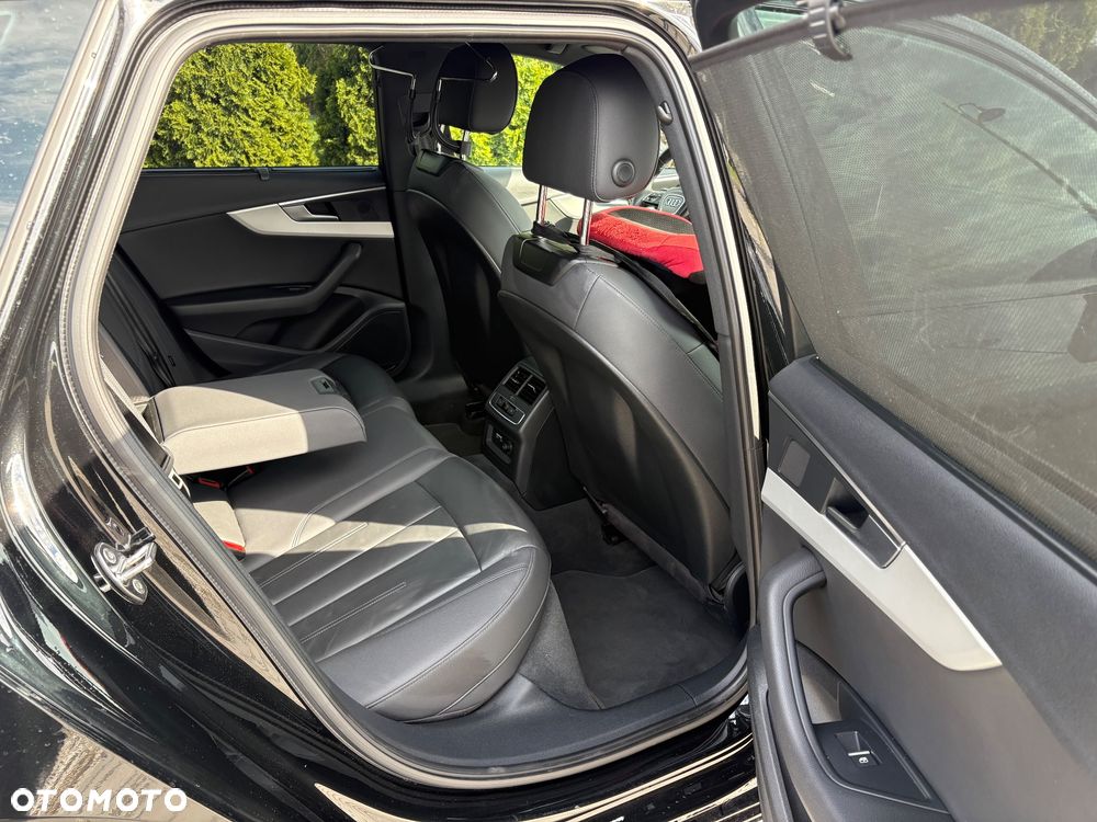 Audi A4 Avant 40 TDI Sport S tronic - 19
